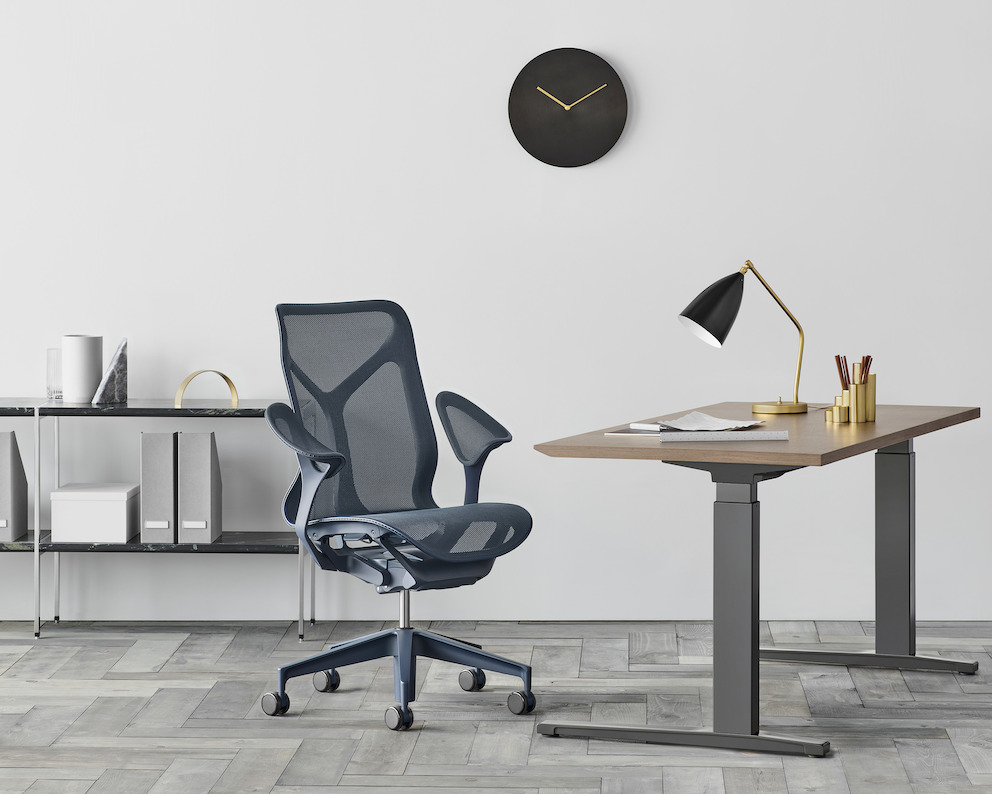 办公台|升降台|办公火狐官方网站|火狐HUOHU（中国）火狐官方网站|Renew 坐立两用工作台